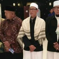 ZAKARIA TAREKAT