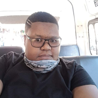 Simthandile Dlabantu